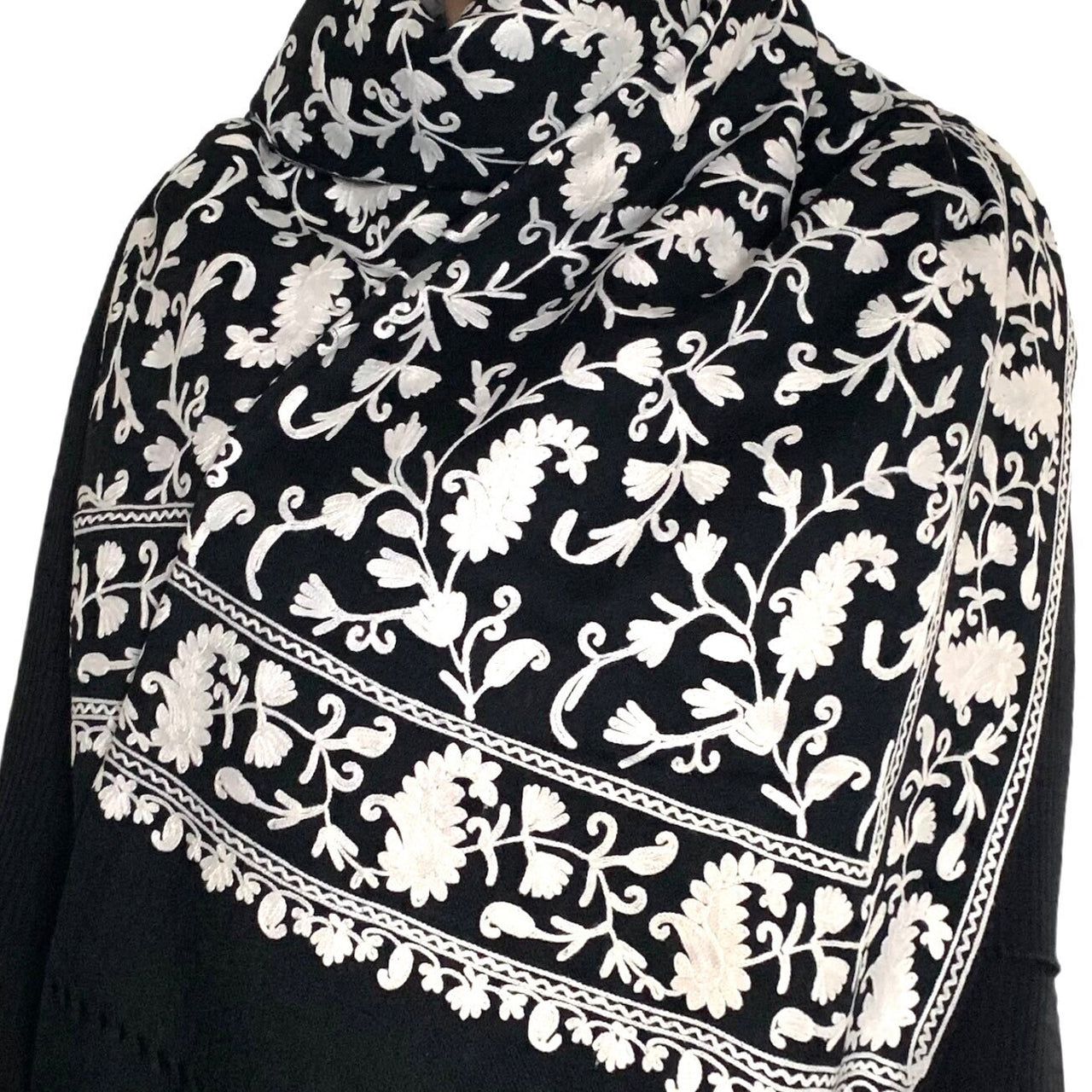Beautiful Black And White Embroidered Wool Pashmina Scarf Wrap Stole Shawl